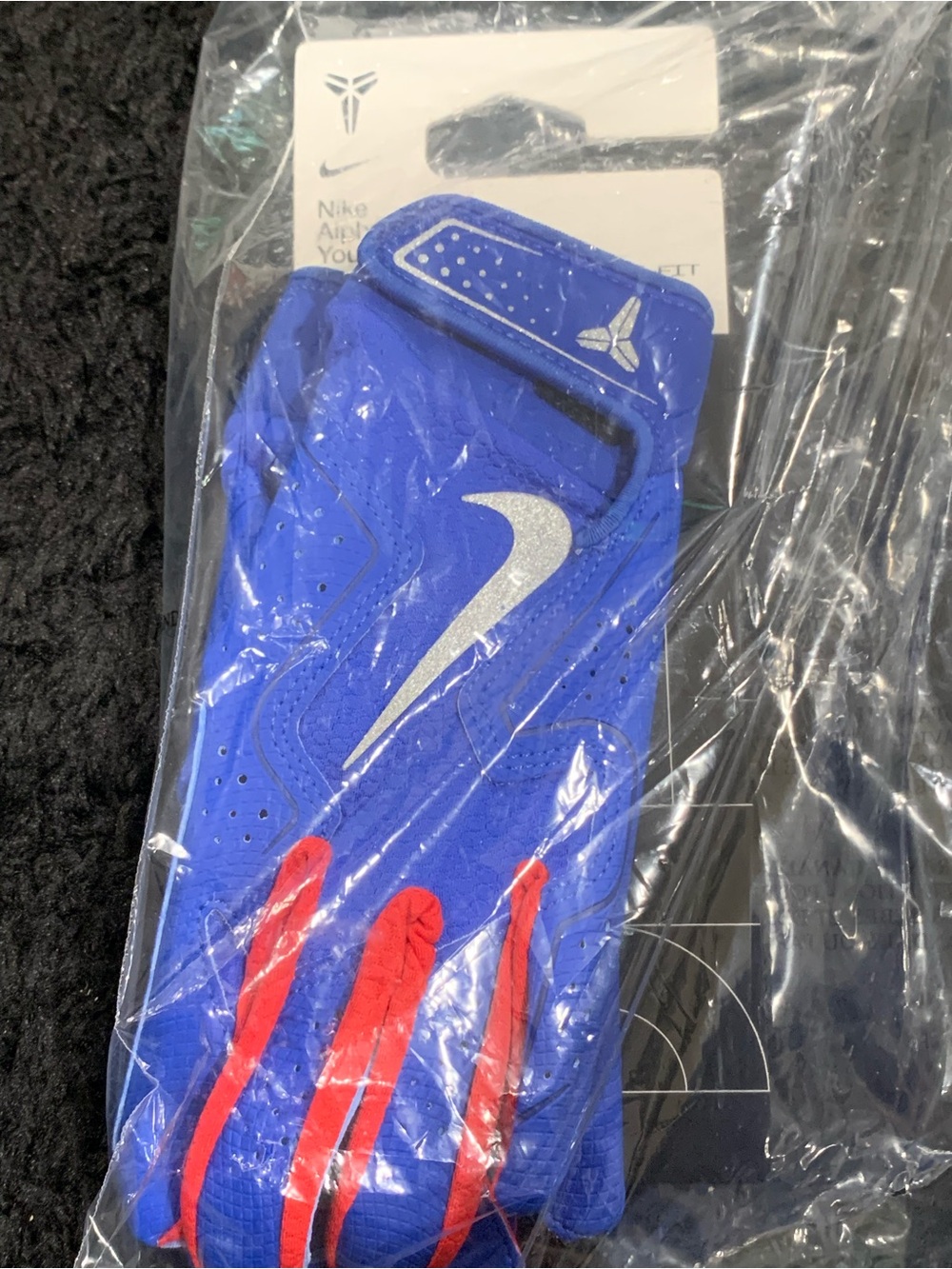 Nike x Kobe Bryant’s Alpha Batting Gloves